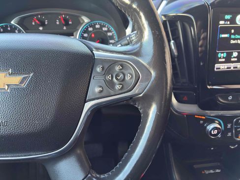 Used 2019 Chevrolet Traverse Premier w/ Redline Edition FWD image 23