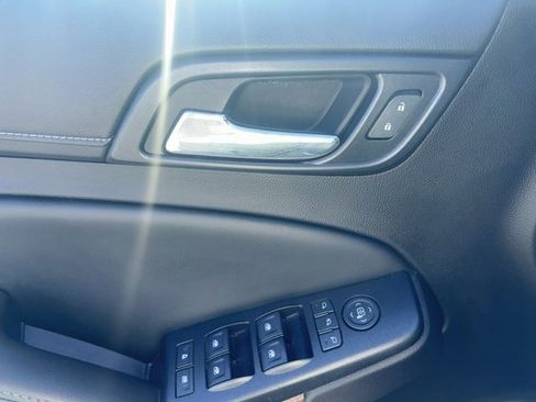 Used 2016 Chevrolet Tahoe LTZ image 16