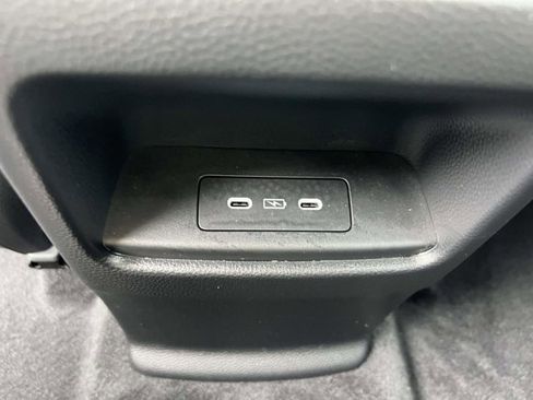 Used 2024 Honda CR-V EX-L image 11