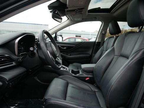 Certified 2024 Subaru Outback Limited AWD/4WD image 31