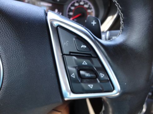 Used 2016 Chevrolet Camaro LT image 31