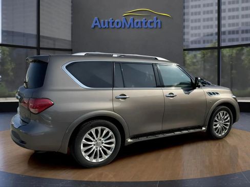 Used 2017 INFINITI QX80 Base w/ Deluxe Technology Package image 11