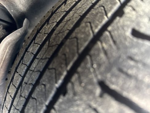 Used 2022 Chevrolet Camaro LS image 9