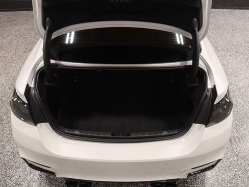 Used 2016 BMW M4 Coupe image 33