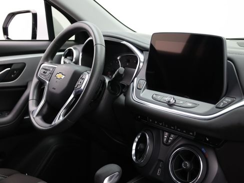 Used 2024 Chevrolet Blazer LT w/ Convenience Package FWD image 46