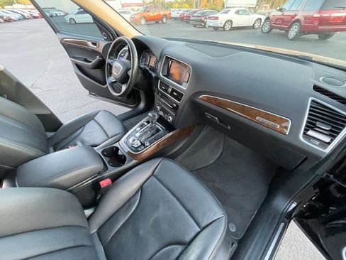 Used 2016 Audi Q5 2.0T Premium Plus w/ Technology Package image 31