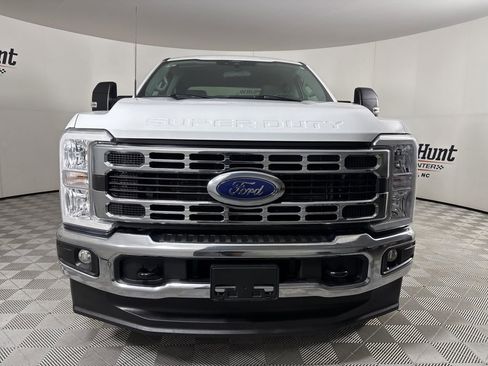 Used 2024 Ford F250 XLT w/ FX4 Off-Road Package image 2