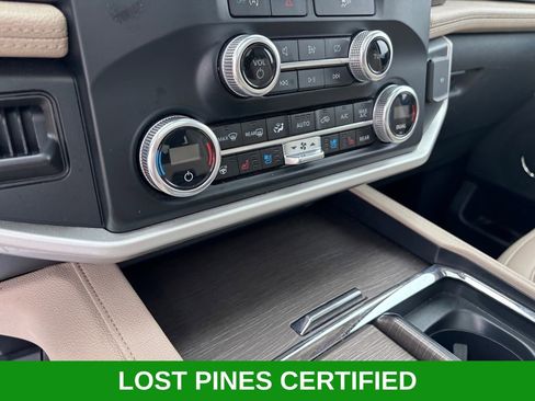 Used 2024 Ford Expedition Limited RWD image 18