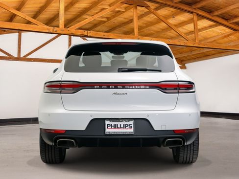 Used 2019 Porsche Macan AWD/4WD image 4