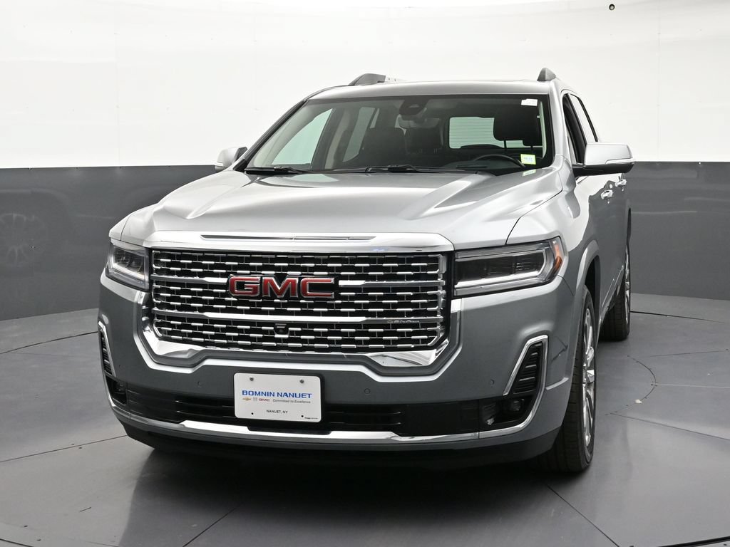Used 2023 GMC Acadia Denali w/ Denali Technology Package AWD/4WD image 8