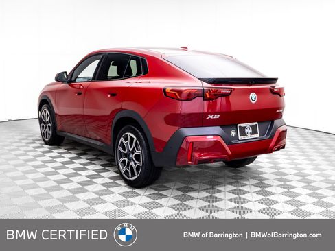 Certified 2026 BMW X2 xDrive28i w/ Technology Package AWD/4WD image 3
