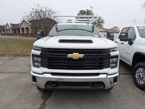 New 2025 Chevrolet Silverado 2500 W/T w/ WT Convenience Package image 2