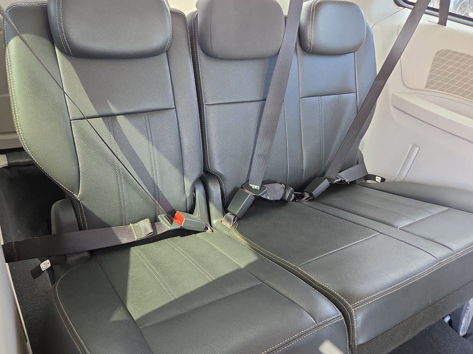 Used 2009 Dodge Grand Caravan SXT FWD image 20