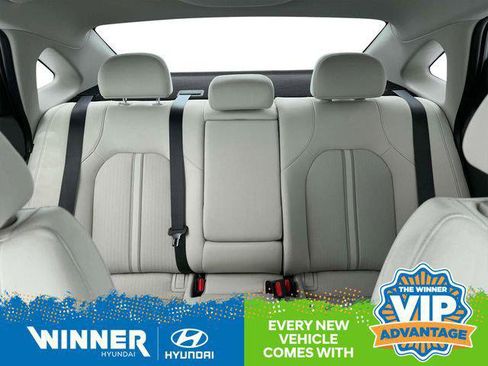 New 2025 Hyundai Sonata SEL image 17