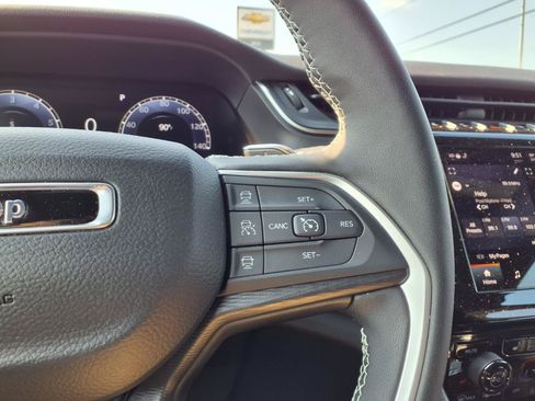 Used 2025 Jeep Grand Cherokee L Laredo AWD/4WD image 8