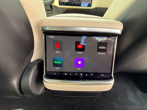 Used 2023 Tesla Model X AWD/4WD image 30