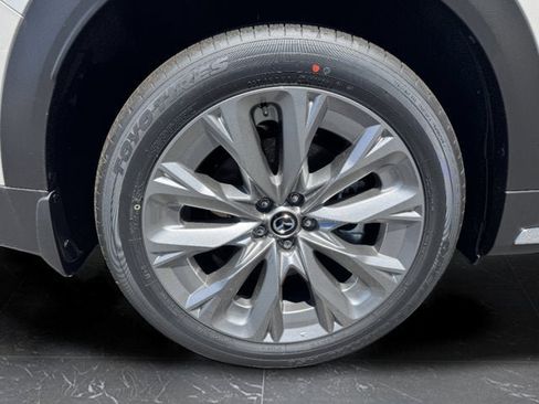 New 2025 MAZDA CX-90 3.3 Turbo w/ Premium Plus Pkg image 13