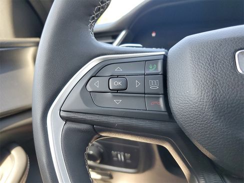 Used 2024 Jeep Grand Cherokee Altitude image 22