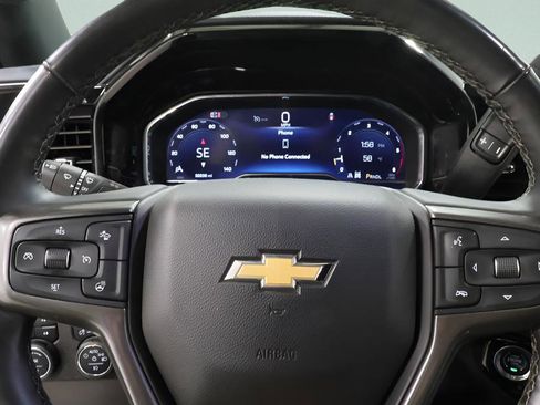 Used 2025 Chevrolet Silverado 3500 High Country w/ Technology Package AWD/4WD image 14