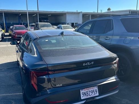 Used 2025 Kia K4 FWD image 3