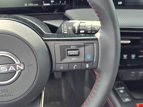 Used 2025 Nissan Kicks SR w/ Illumination Package AWD/4WD image 24