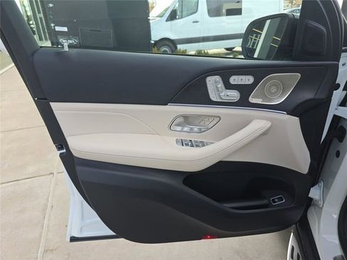 Used 2025 Mercedes-Benz GLE 350 4MATIC image 20