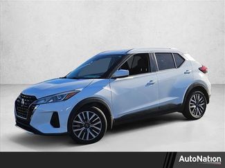 Used 2023 Nissan Kicks SV video 1