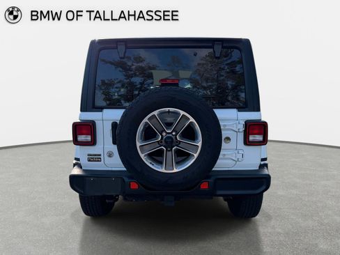 Used 2021 Jeep Wrangler Unlimited Sahara AWD/4WD image 7