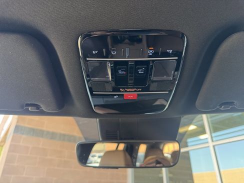 Used 2024 Hyundai Santa Fe Limited image 27