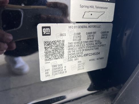 Used 2023 GMC Acadia SLE w/ LPO, Floor Liner Package image 50