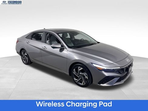 Certified 2024 Hyundai Elantra Limited FWD image 7