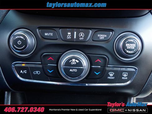 Used 2022 Jeep Cherokee Latitude Lux w/ Sun & Sound Group AWD/4WD image 17