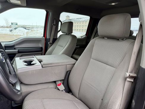 Used 2017 Ford F150 XLT w/ Equipment Group 302A Luxury image 10