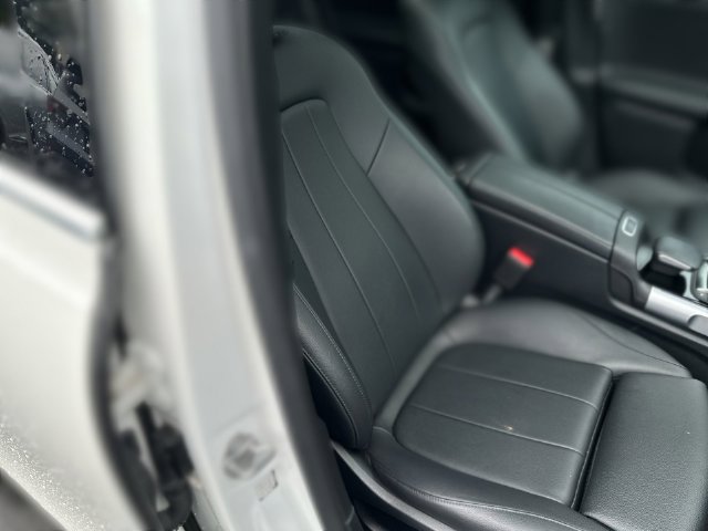 Used 2022 Mercedes-Benz GLB 250 4MATIC image 33