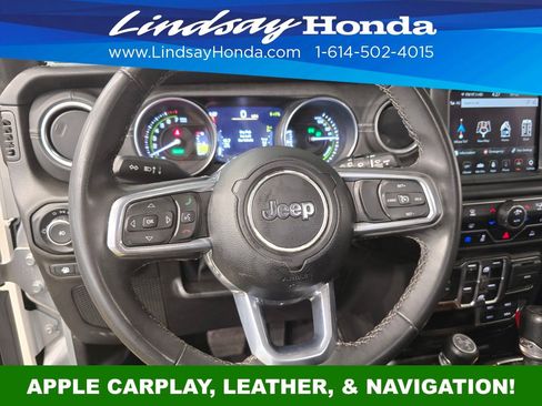 Used 2023 Jeep Wrangler Unlimited Sahara image 15