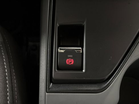 Certified 2026 Subaru Crosstrek 2.5i image 34