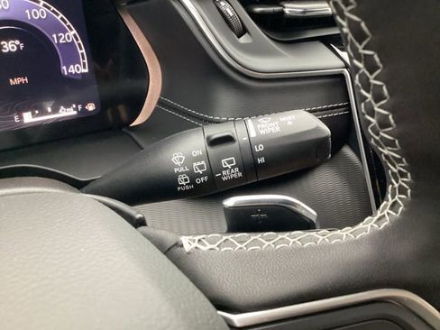 New 2025 Jeep Grand Cherokee L Altitude image 37