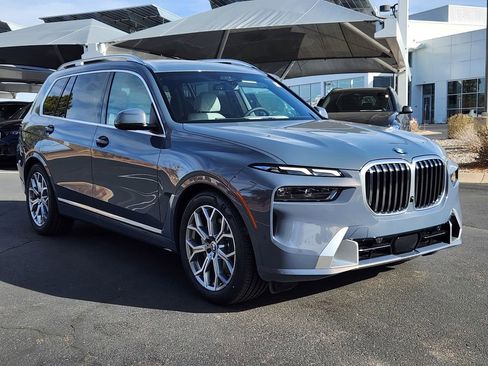 New 2026 BMW X7 xDrive40i image 5