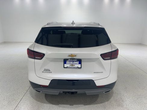 Used 2025 Chevrolet Blazer Premier w/ Driver Confidence II Package image 37