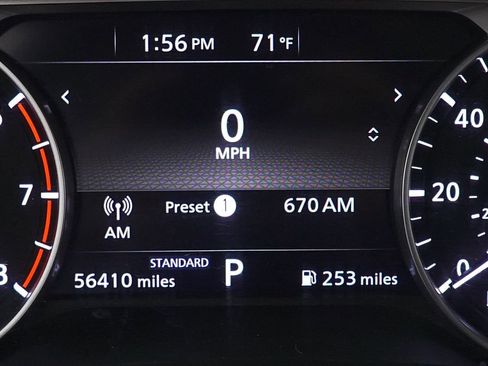 Used 2023 Nissan Rogue SV image 16