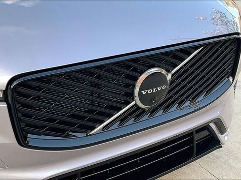 New 2026 Volvo XC60 B5 Plus w/ Protection Package Premier AWD/4WD image 41