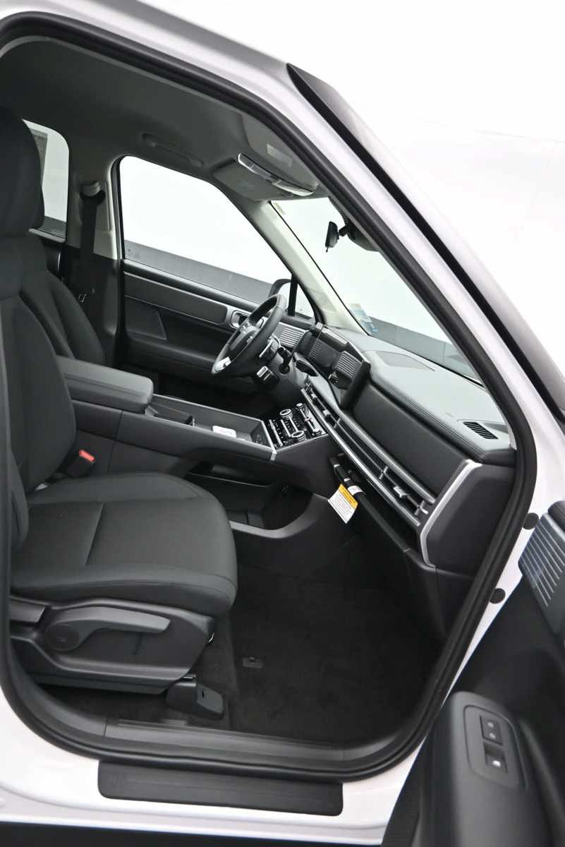 New 2027 Hyundai Santa Fe SE FWD image 11