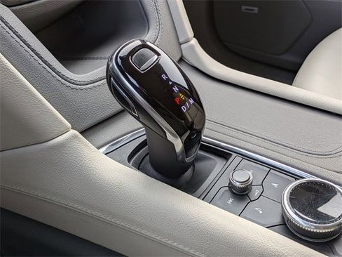 Certified 2023 Cadillac XT6 Premium Luxury image 17