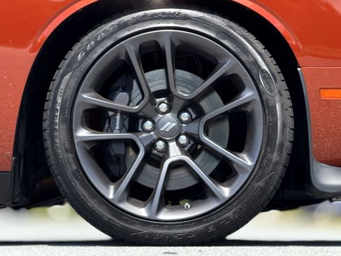 Used 2022 Dodge Challenger R/T Scat Pack image 18