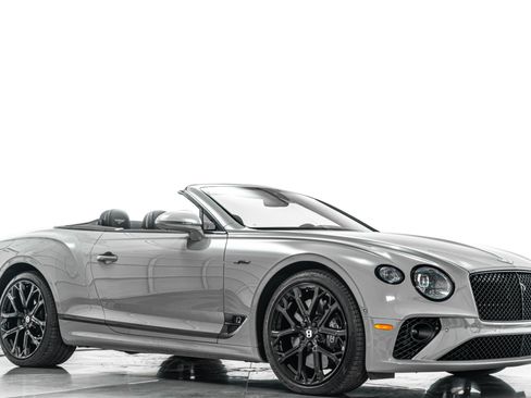 Used 2024 Bentley Continental GT Speed AWD/4WD image 35