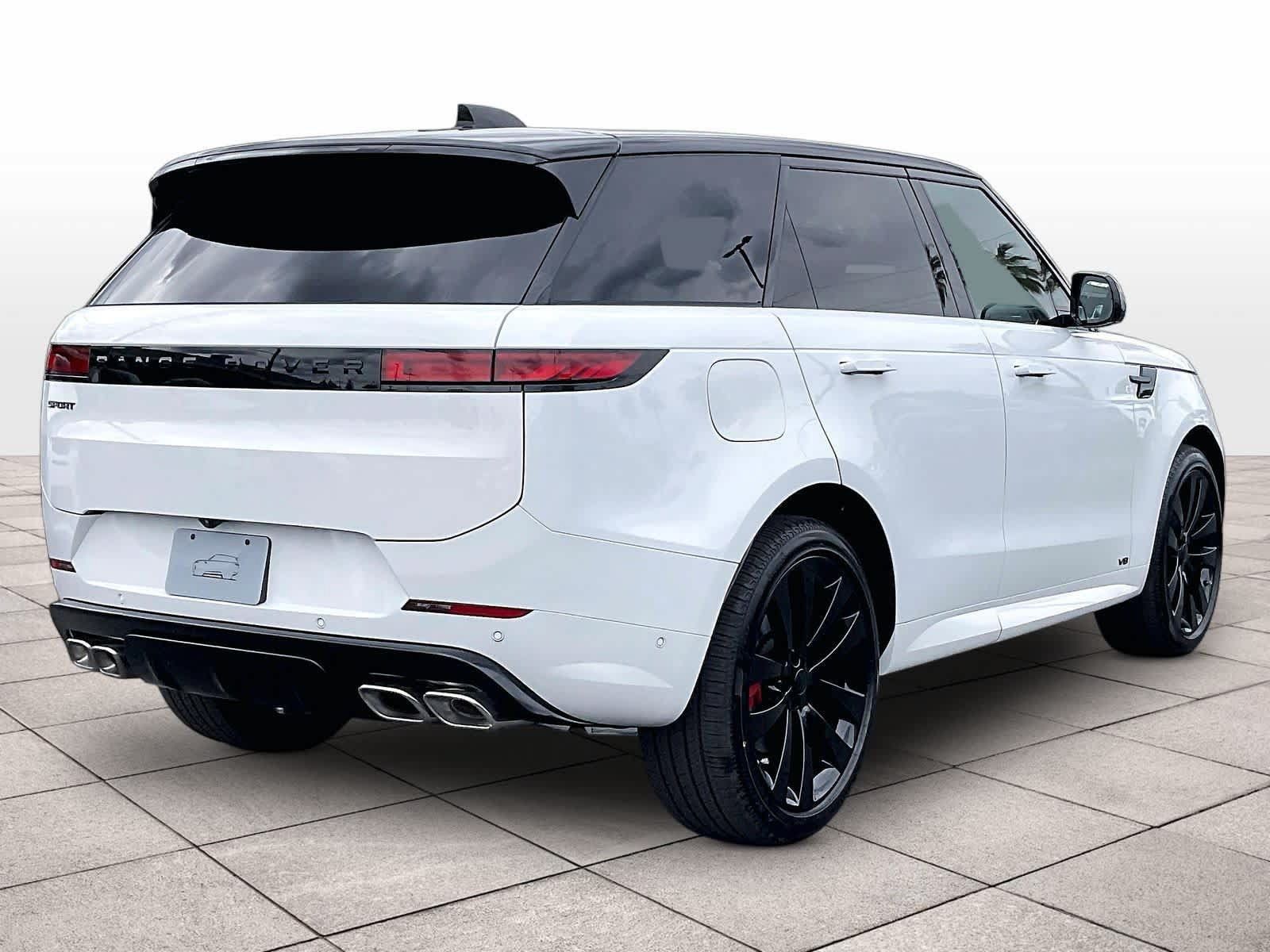 New 2026 Land Rover Range Rover Sport Dynamic SE AWD/4WD image 4
