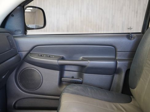 Used 2004 Dodge Ram 1500 Truck SLT w/ Sport Appearance Group image 27