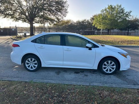 Certified 2024 Toyota Corolla LE image 6