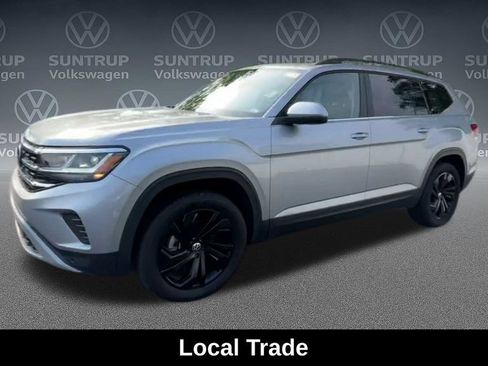 Used 2022 Volkswagen Atlas SE w/ Panoramic Sunroof Package FWD image 7