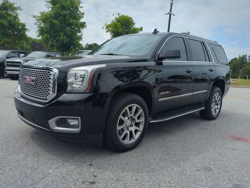 Used 2016 GMC Yukon Denali RWD image 8